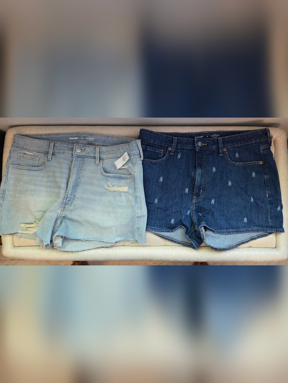 Old Navy NWT Cotton Denim Women Jean Shorts Dark Wash Light Wash Size 16